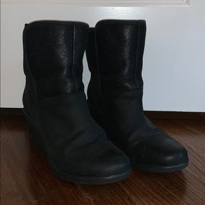 Ugg Boot Wedges with fur inside